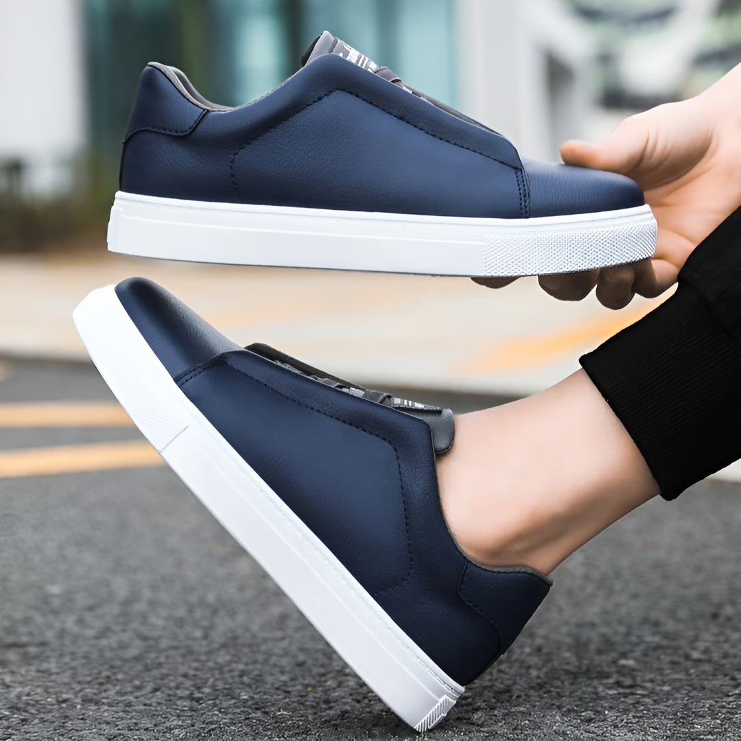 BRUCE™ - COMFORTABLE SLIP-ON SNEAKERS