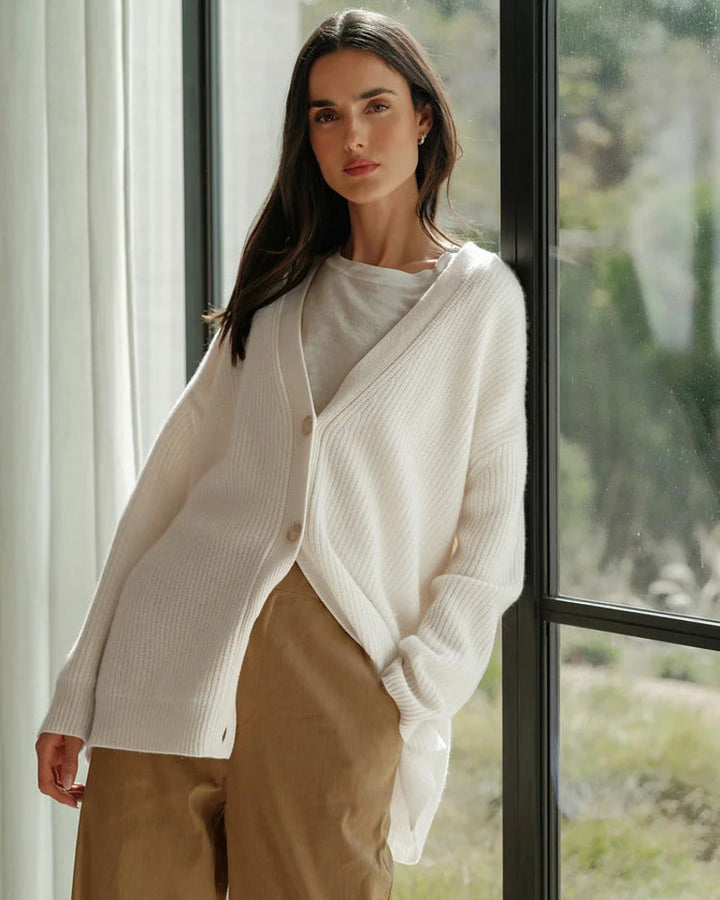 JEYA™ - COMFORTABLE BUTTON KNITTED CARDIGAN